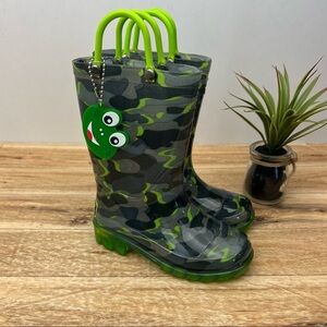 Western Chief Surf Camo Light-Up Waterproof Rain Boot